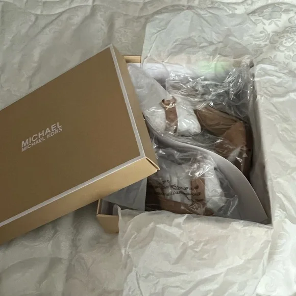 Michael by Michael Kors Lena Leather Wedge - Picture 3 of 11